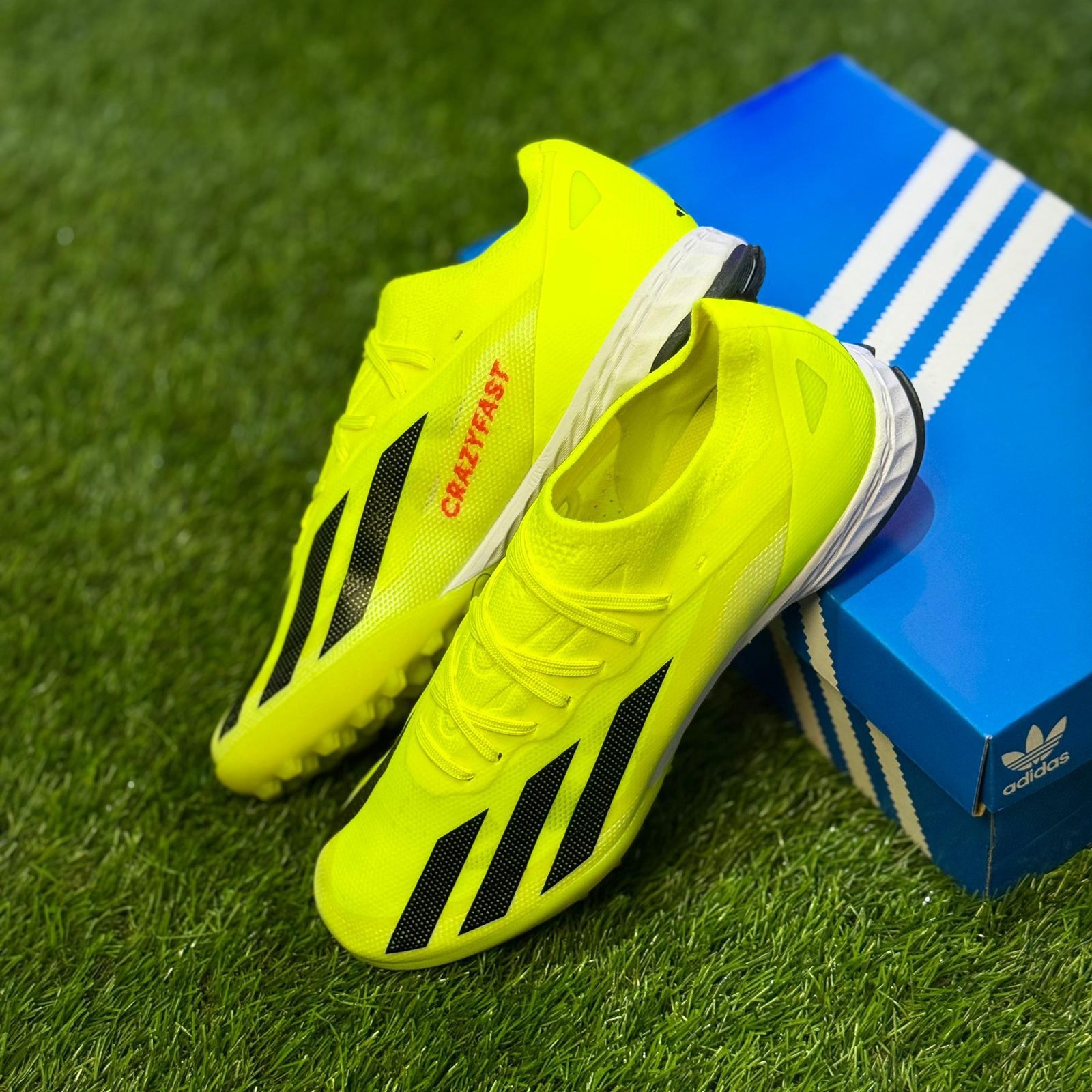 ADIDAS CRAZYFAST FOSFORECENTE